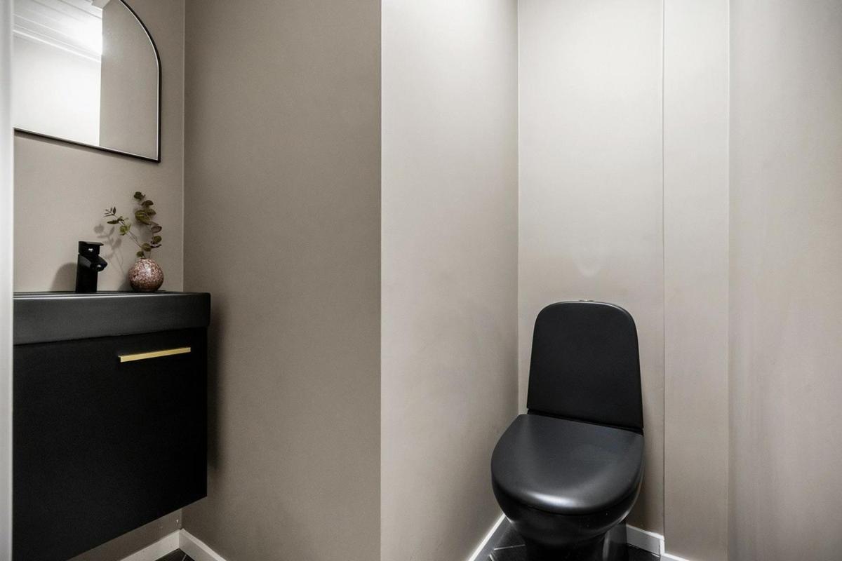 Homerentals L 120Sqm Mid-Central - King Beds - 500Mbps Wi-Fi Bergen Esterno foto