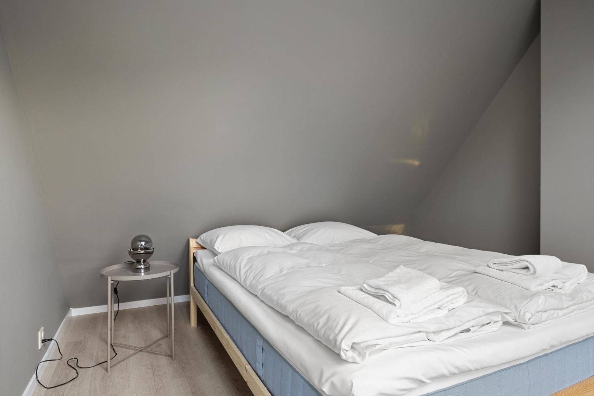 Homerentals L 120Sqm Mid-Central - King Beds - 500Mbps Wi-Fi Bergen Esterno foto